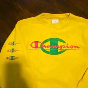 Vintage Champion sweatshirt in yellow/green color